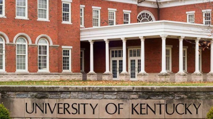 How To Apply For The University of Kentucky Undergraduate Scholarships in USA 2025